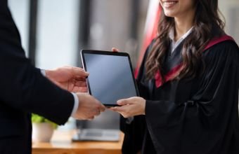 Peşə təhsili üzrə ilk elektron diplom təqdim edilib