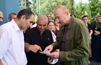 Prezident Xocavənddə sakinlərlə görüşlə bağlı paylaşım edib