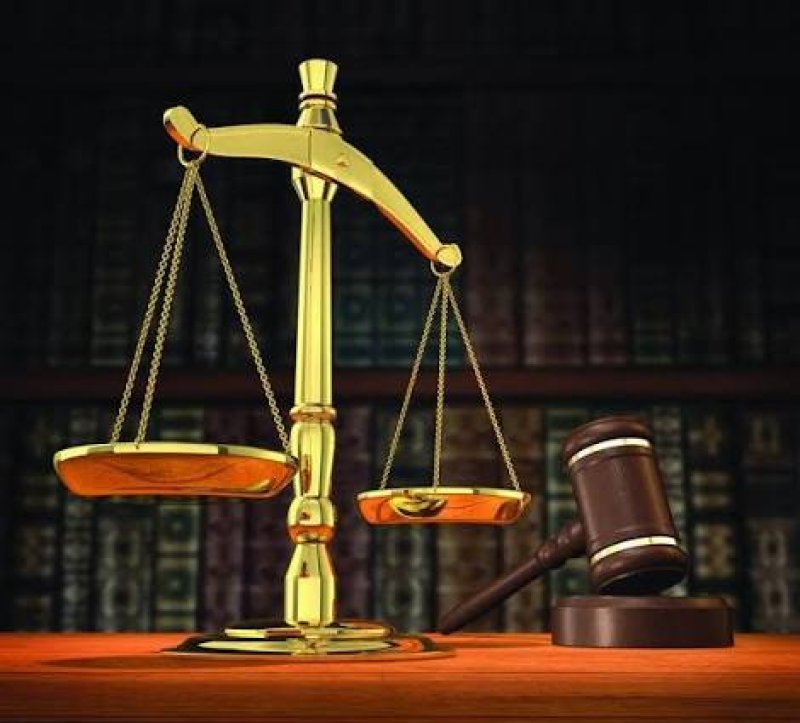 Qanunvericilikdə vətəndaşlığa qəbul üçün hansı tələblər vardır? -