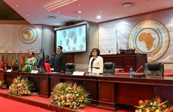 Sahibə Qafarova Milli və Regional Parlamentlərin Sədrlərinin Konfransında iştirak edib