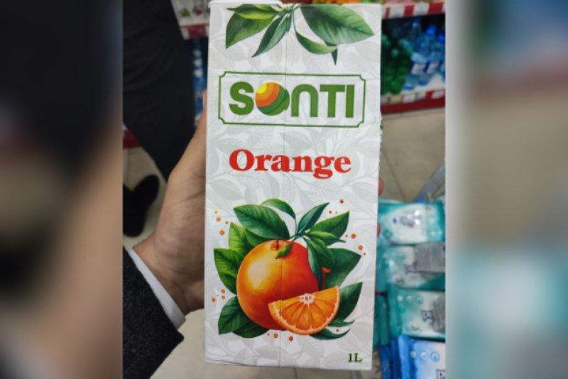Satışda olan meyvə şirələrində rəngləyici aşkarlanıb -