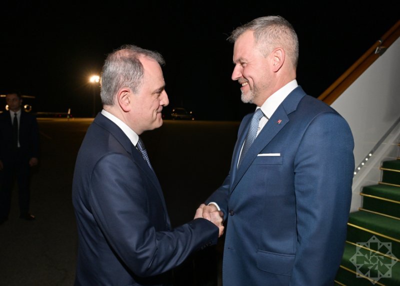 Slovakiya Prezidenti  Azərbaycana rəsmi səfərə gəlib -