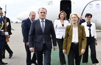 Ursula Fon der Lyayen Azərbaycana səfərə gəlib