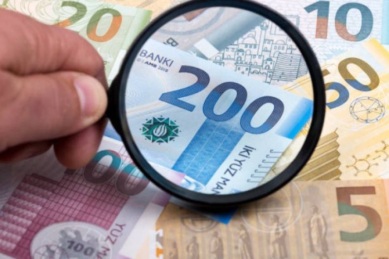 Azərbaycan əhalisinin gəlirləri 10 %-ə yaxın artıb