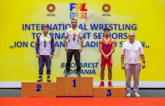 Azərbaycan güləşçiləri Buxarestdə 5 medal qazanıblar