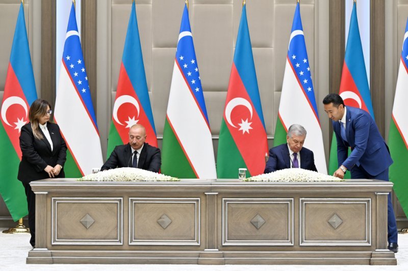 Azərbaycan və Özbəkistan sənədlərinin imzalanma və mübadiləsi mərasimi olub -