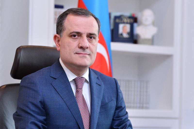 Ceyhun Bayramovun Ukraynaya rəsmi səfəri başlayıb