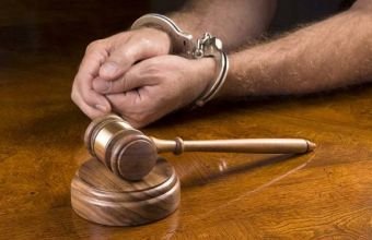 Hansı hallarda cinayət təqibi üzrə icraat birləşdirilə bilər ? -