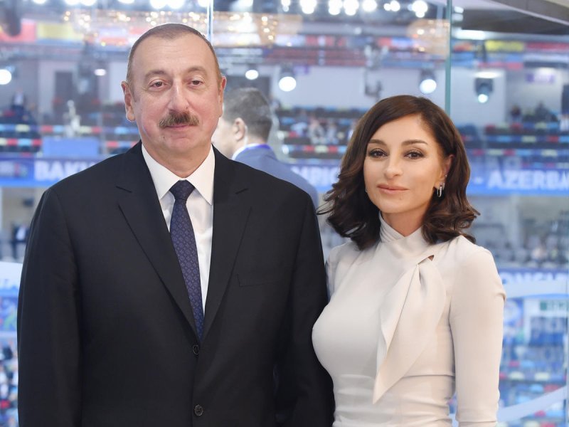 İlham Əliyev və birinci xanım Mehriban Əliyeva Buxaraya gəliblər