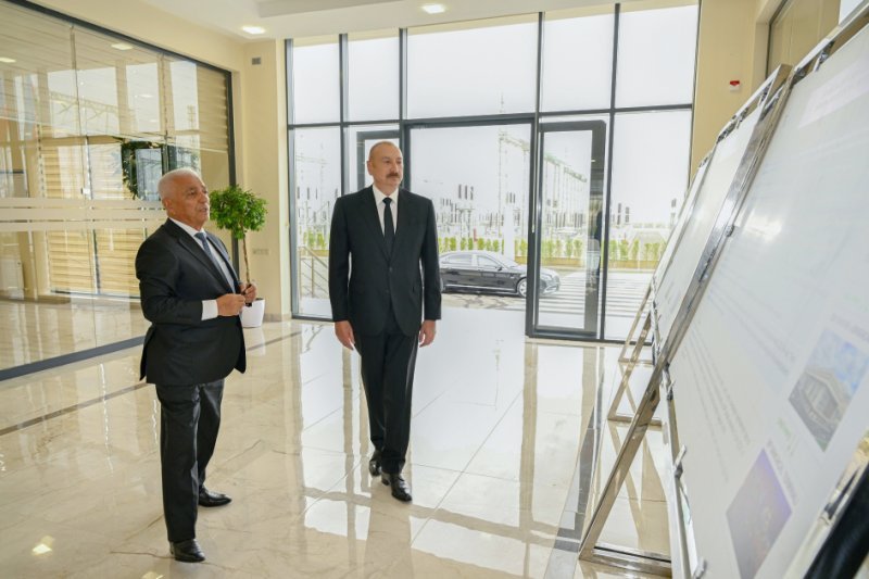 İlham Əliyev "Yeni Səngəçal" yarımstansiyasının açılışında iştirak edib -
