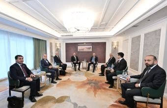 İlham Əliyevin sosial media hesablarında Bişkekdə Nikol Paşinyanla görüşünə dair paylaşım edilib