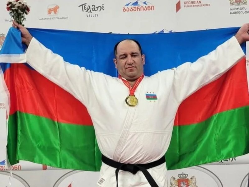 İlham Zəkiyev 10-cu dəfə Avropa çempionu olub