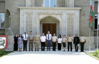 İngilis dili kursunun açılış mərasimi keçirilib