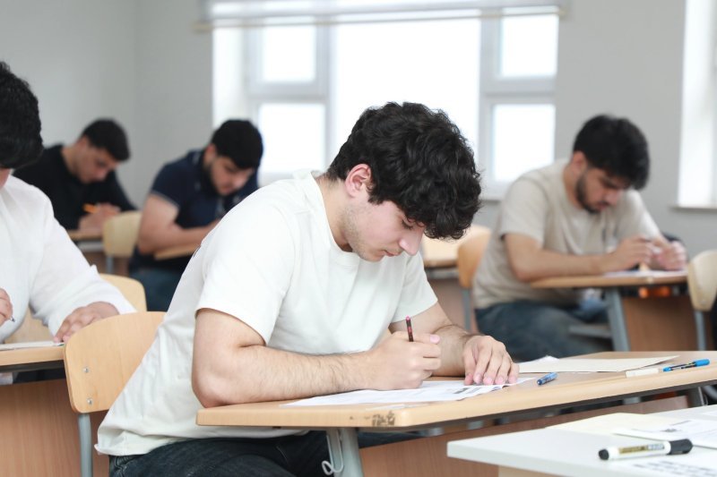 Magistraturada boş yerlərə yenidən qəbul aparılacaq