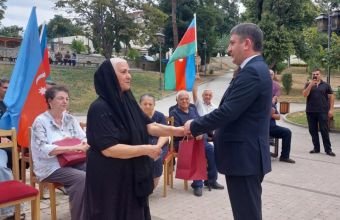 Növbəti köç karvanı Xankəndi şəhərinə çatıb, açarlar təqdim olunub -