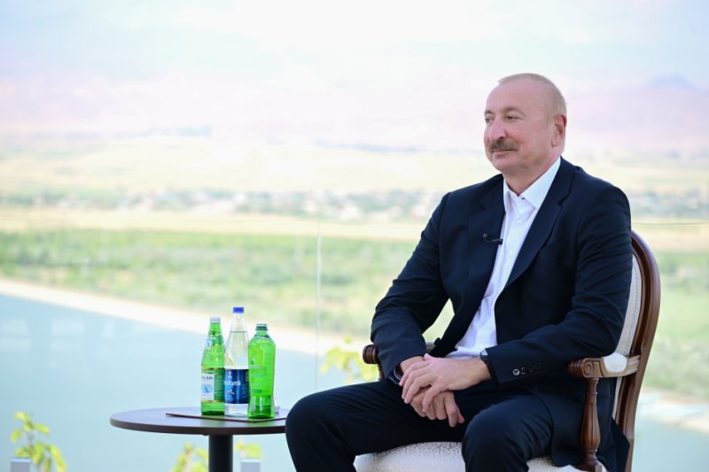 Prezident: Azərbaycandan Naxçıvana Ermənistan ərazisindən elektrik xətlərinin çəkilməsi layihəsi hazırdır