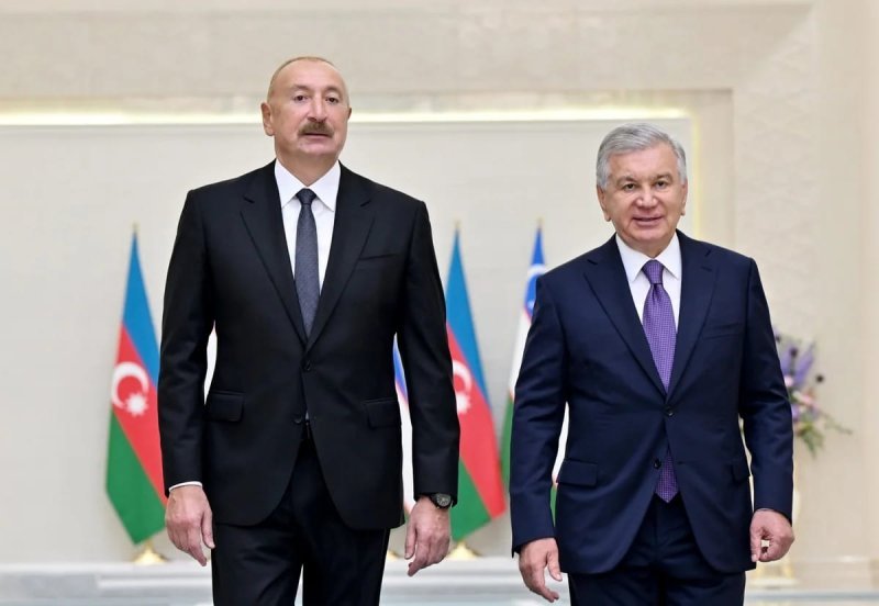 Şavkat Mirziyoyev "Heydər Əliyev" ordeni ilə təltif edilib