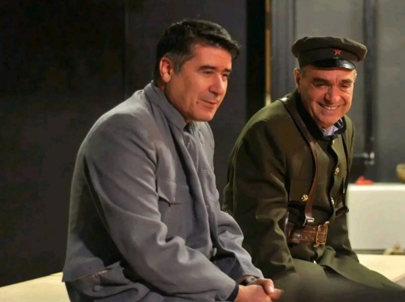Aktyor Əli Əliyev: Səhnəmizin səssiz nəhəngi - 70