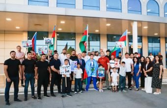 Avropa birinciliyinin mükafatçısı Fəxrəddin Allahverdiyev Naxçıvanda qarşılanıb