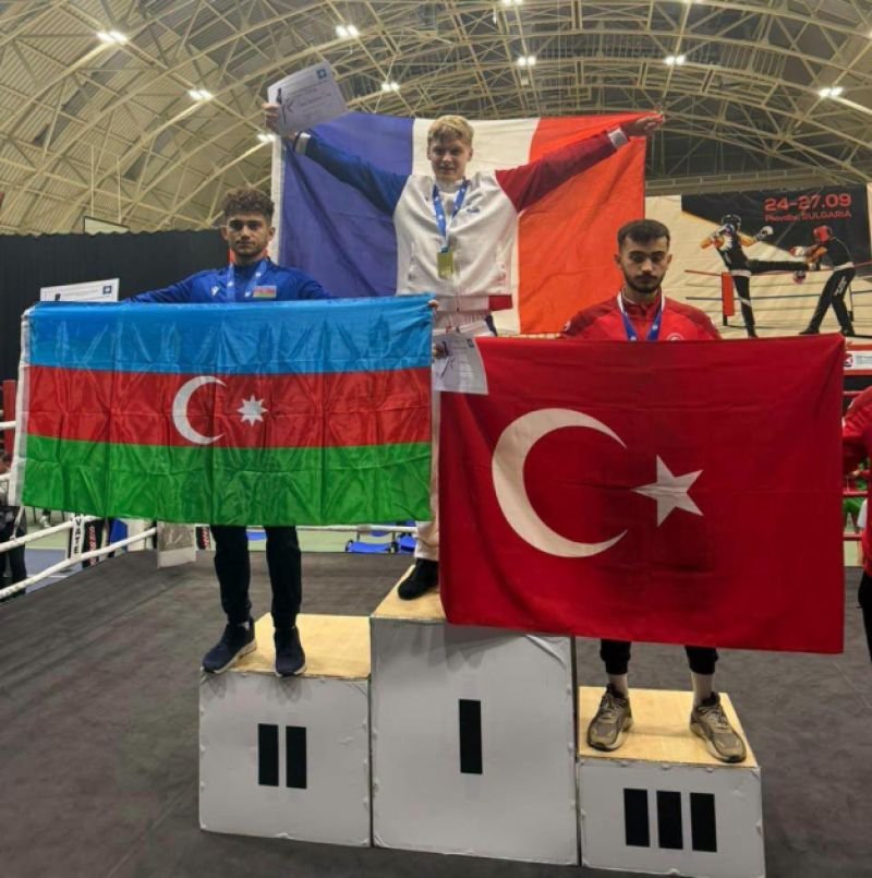 Azərbaycan idmançıları savat üzrə Avropa çempionatında 2 medal qazanıblar