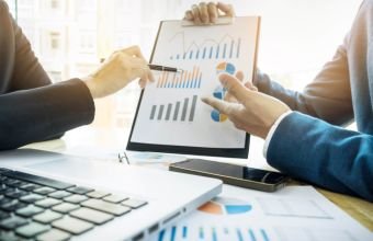 Azərbaycan iqtisadi fəaliyyət xərclərini 13 %-dən çox artırır