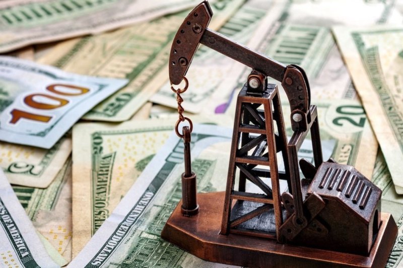 Azərbaycan neftinin qiyməti 127 dolları keçib