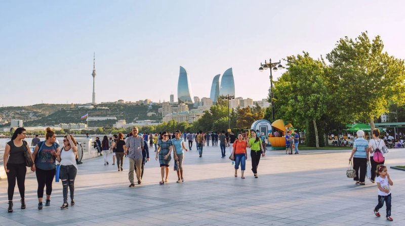 Azərbaycanda əhali sayı artıb