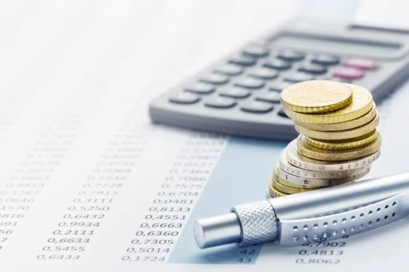 Azərbaycanda orta aylıq əməkhaqqı 7 %-dən çox artıb