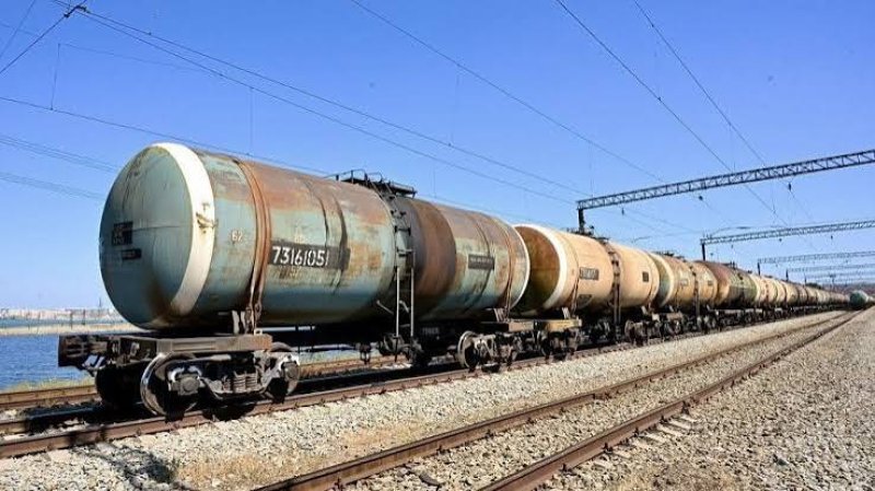 Azərbaycandan Ermənistana neft məhsullarının növbəti partiyası yola salınıb -