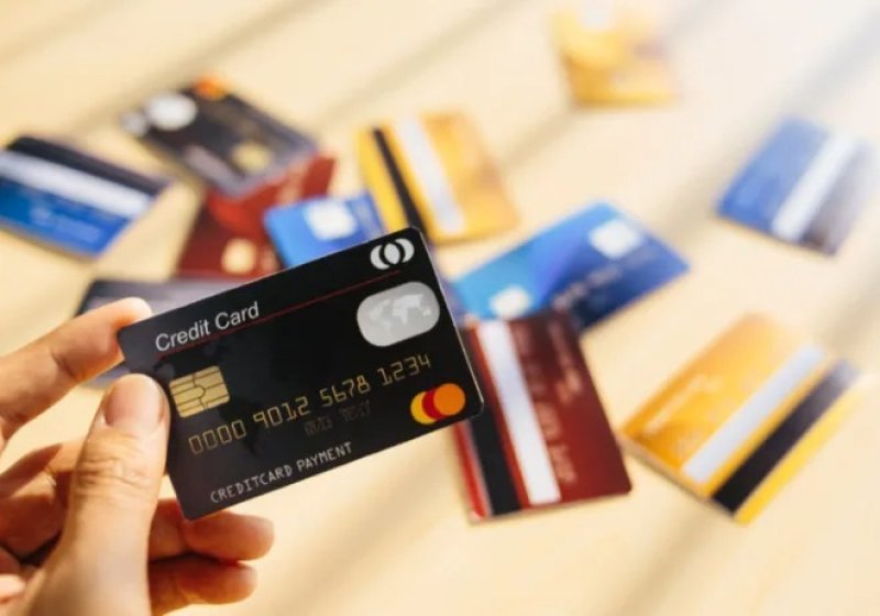 Bank kartları ilə bağlı daha bir qadağa