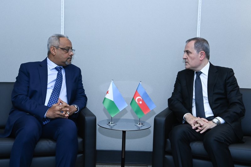 Ceyhun Bayramov Abdulkader Hüseyn Omarla görüşüb