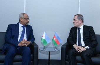 Ceyhun Bayramov Abdulkader Hüseyn Omarla görüşüb