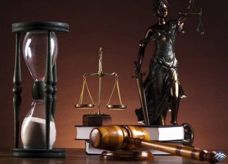 İctimai işlər hansı şəxslərə tətbiq oluna bilməz?