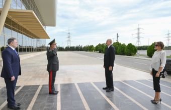 İlham Əliyev "ADEX 2026" və "Securex Caspian" sərgiləri ilə tanış olub -