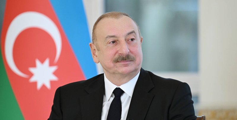 İlham Əliyev II Azərbaycan Beynəlxalq İnvestisiya Forumunun iştirakçılarına müraciət ünvanlayıb