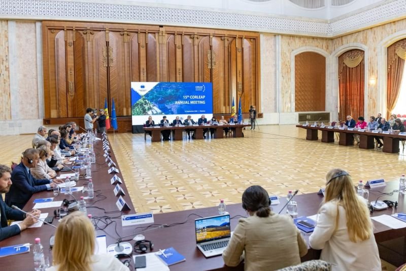 Müdafiə naziri 13-cü Pekin Syanşan Forumunda iştirak edib