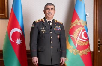 Müdafiə naziri Zakir Həsənov ADEX-2026 sərgisinin iştirakçılarına müraciət ünvanlayıb