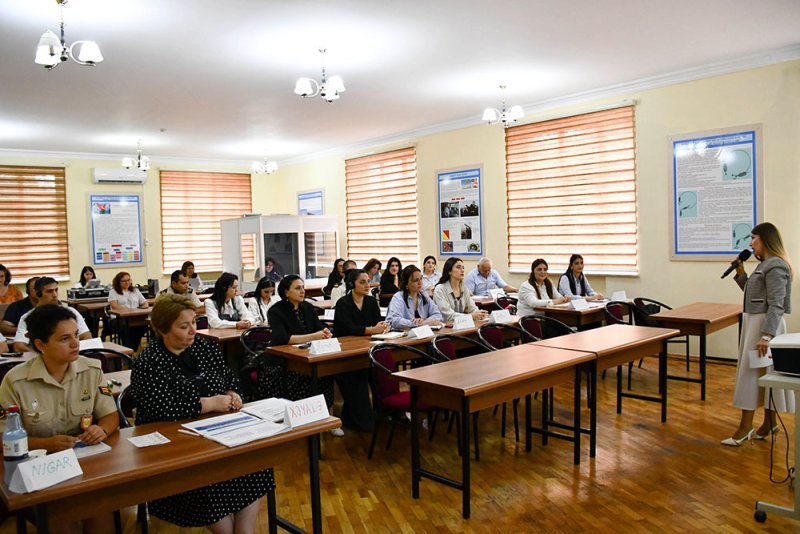 NATO proqramı çərçivəsində MMU müəllimlərinə treninq keçirilib
