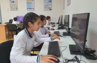 Naxçıvan məktəblərində kompüterlərin 89,2 %-i internetə qoşulub