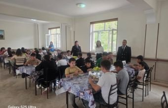 Naxçıvan Prokurorluğunun əməkdaşları internat məktəbinin şagirdlərini ziyarət ediblər -