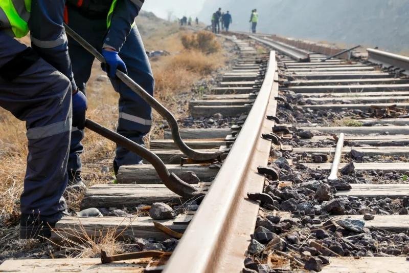 Naxçıvanda 190 kilometrlik dəmir yolu yenidən qurulur