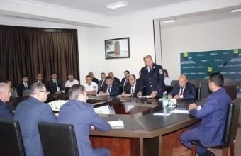 Naxçıvanda ekoloqlara dövlət təltifləri təqdim edilib -