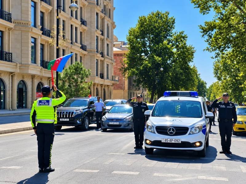 Naxçıvanda şəhidlərimiz bir dəqiqəlik sükutla anıldı -