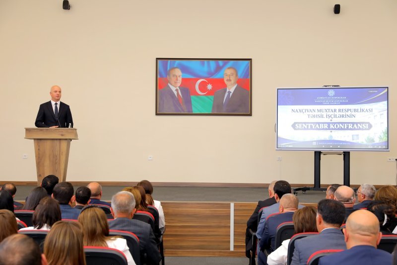 Naxçıvanda təhsil işçilərinin konfransı keçirilib -