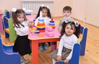 Nazirlik uşaqları bağçaya gedən valideynlərə müraciət etdi