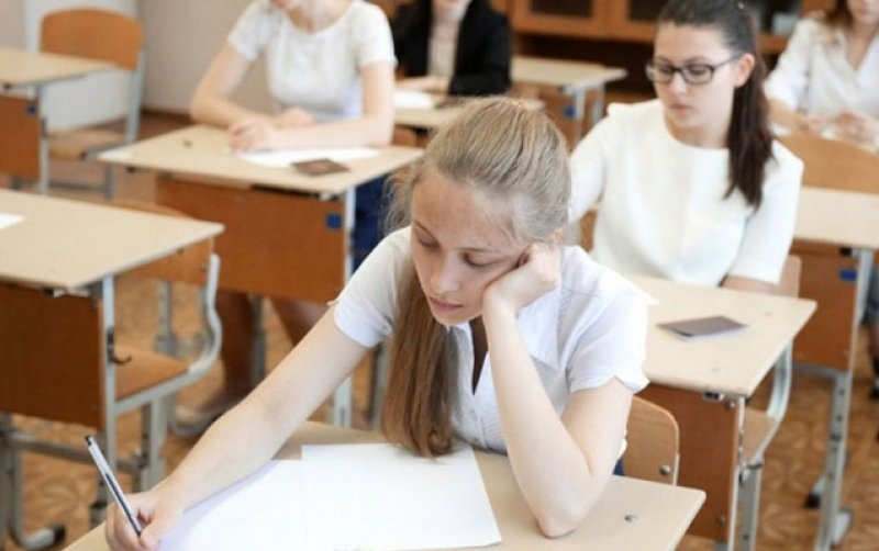 Rus bölməsinin məzunları üçün buraxılış imtahanı dəyişə bilər