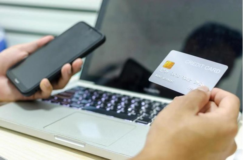 Sabahdan Azərbaycanda elektron pulköçürmələr ilə bağlı yeni qaydalar qüvvəyə minir