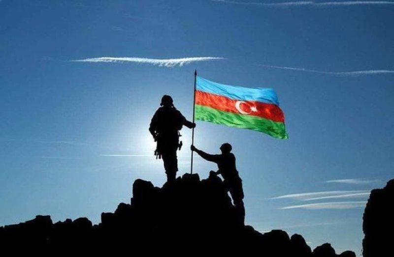 Tarixi yazdıran igidlərin qanı, xalqın dəmir iradəsi
