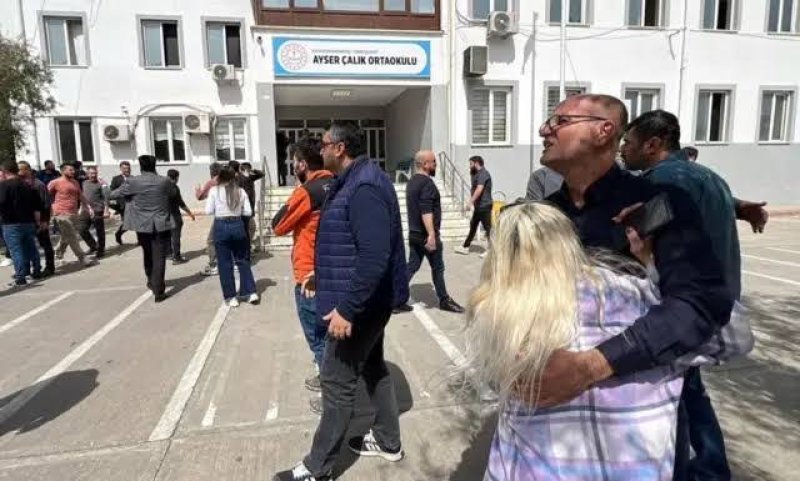 Türkiyədə məktəbə silahlı hücum olub