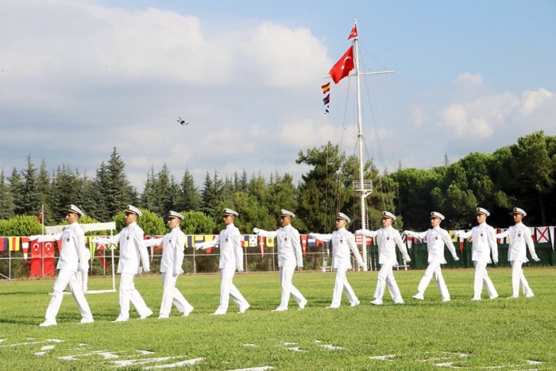 Türkiyədə təhsilini bitirən Azərbaycan Ordusunun hərbi qulluqçularına diplomlar təqdim edilib -